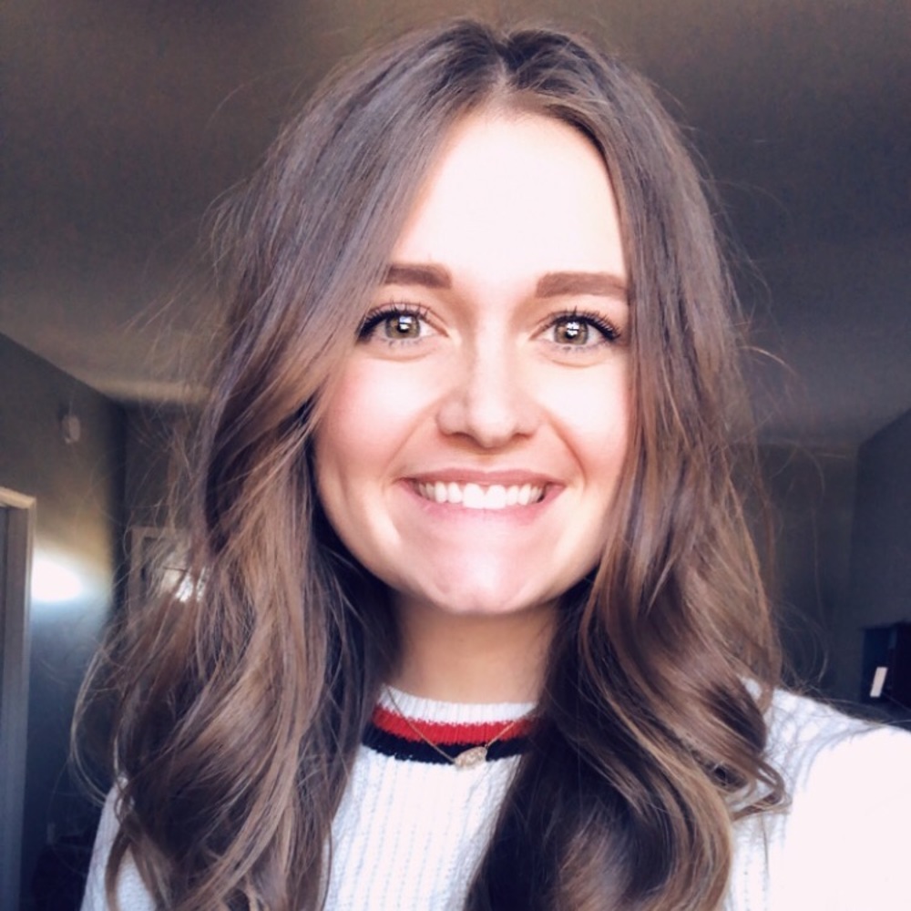 Meet your Posher, Abigail